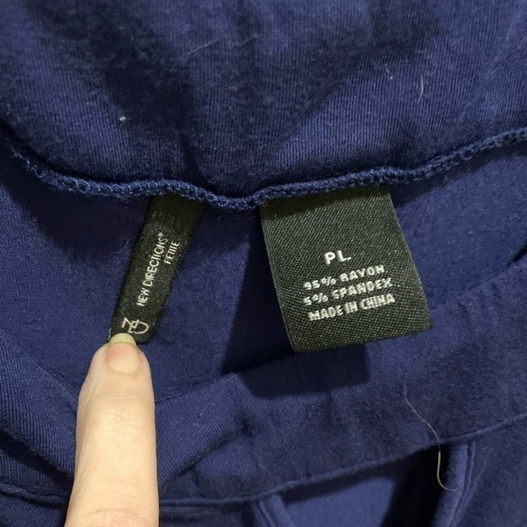 New Directions navy Sleeveless top size large petite EUC - Picture 2 of 5